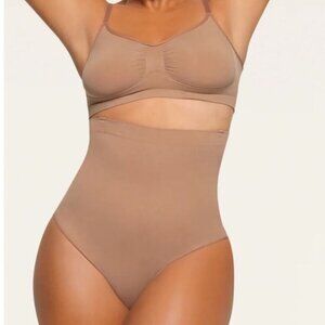NWOT Women's SKIMS Core Control Brief (SH-MTB-0109) | Size S/M